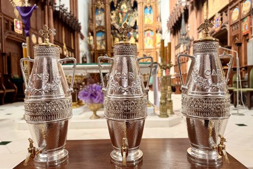 Nowe naczynia na Oleje Święte