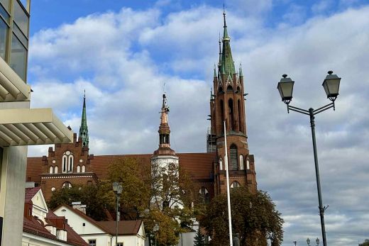 Powrót krzyża na wieżę Starego Kościoła Farnego, 14.10.2025 r.